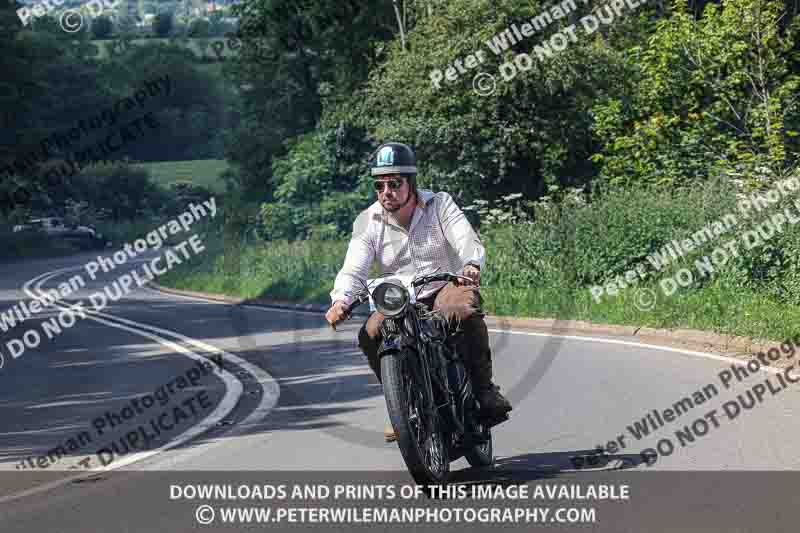 Vintage motorcycle club;eventdigitalimages;no limits trackdays;peter wileman photography;vintage motocycles;vmcc banbury run photographs